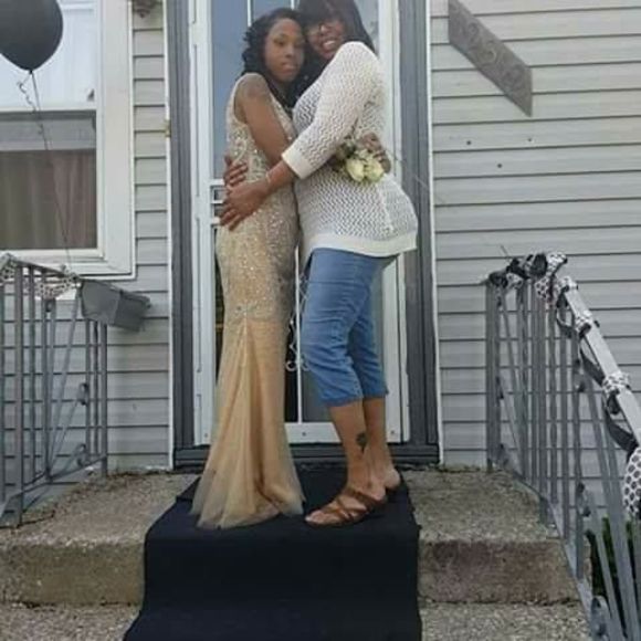 Meet your Posher, Sharice - Picture 1 of 1